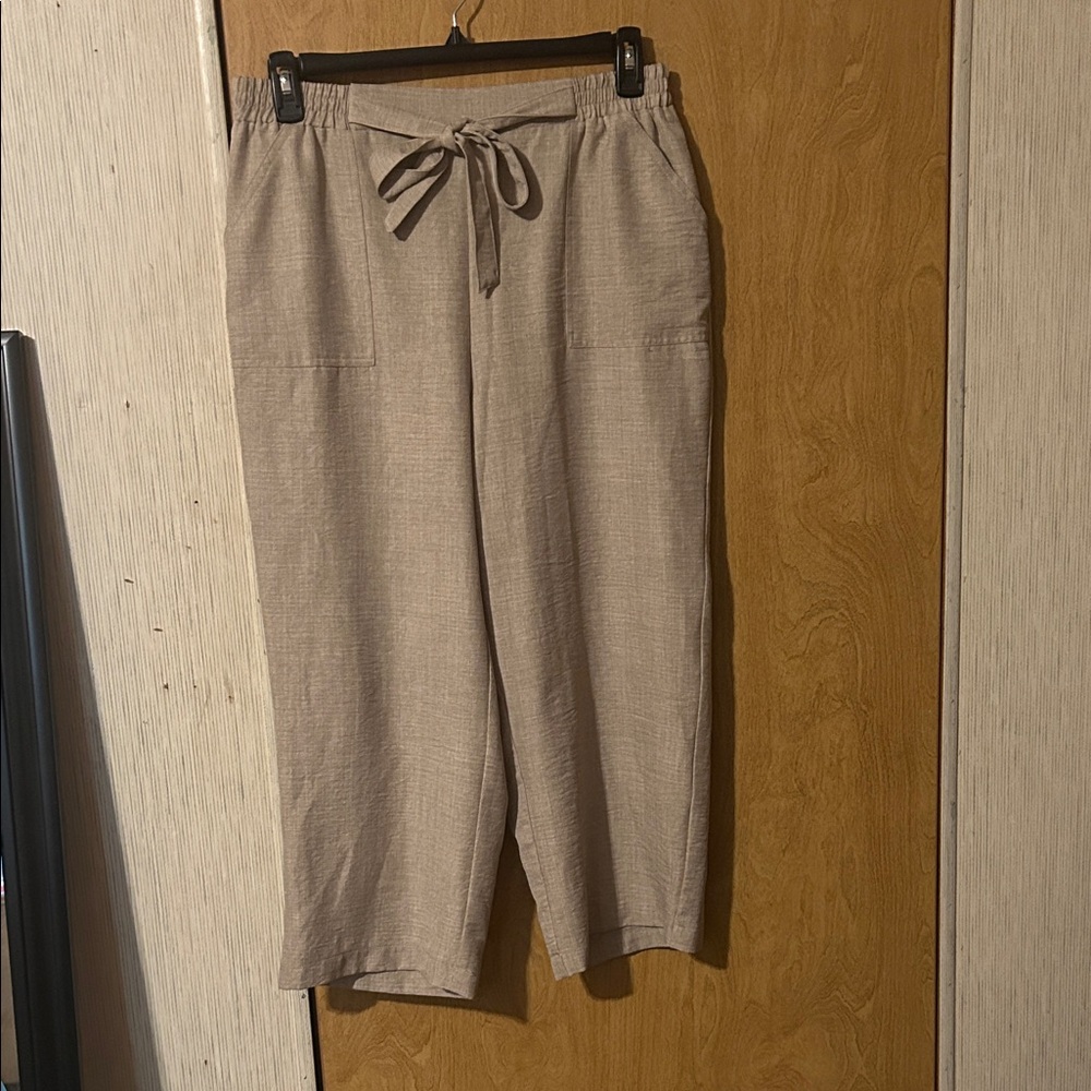 Soho Beige Tie-Waist Cropped Pants